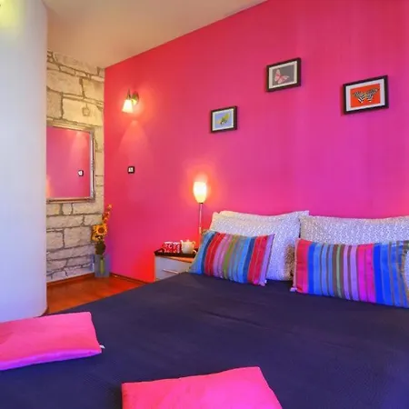 Center & Apartment Pula